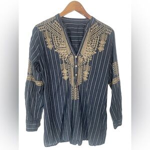 Johnny Was 3J Workshop Top Blouse Shirt Small ? Embroidered Boho Cotton Blue